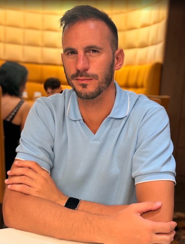 Retrato de Alejandro Arévalo